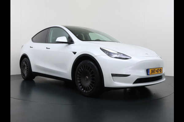 Tesla Model Y Long Range AWD 75 kWh AUTOPILOT| RIJKLAARPRIJS INCL. TESLA GARANTIE TOT 08-2026/80.000KM accu en aandrijflijn t/m 08-2030/192.000km Tesla Model Y Long Range AWD 75 kWh AUTOPILOT| RIJKLAARPRIJS INCL. TESLA GARANTIE TOT 08-2026/80.000KM accu en aandrijflijn t/m 08-2030/192.000km