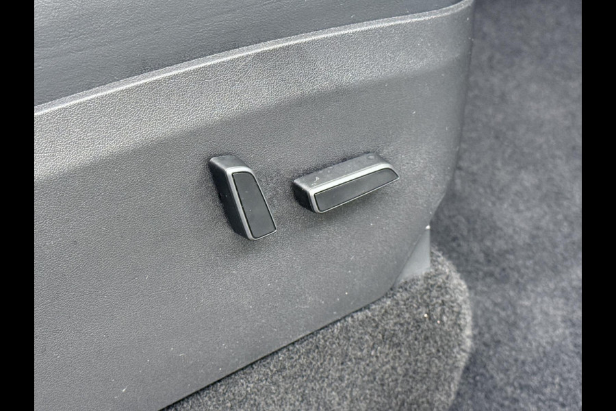 Tesla Model Y Long Range AWD 75 kWh AUTOPILOT| RIJKLAARPRIJS INCL. TESLA GARANTIE TOT 08-2026/80.000KM accu en aandrijflijn t/m 08-2030/192.000km Tesla Model Y Long Range AWD 75 kWh AUTOPILOT| RIJKLAARPRIJS INCL. TESLA GARANTIE TOT 08-2026/80.000KM accu en aandrijflijn t/m 08-2030/192.000km