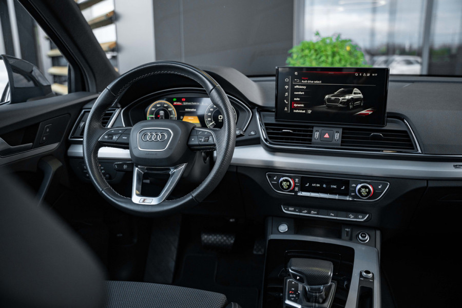 Audi Q5 50 TFSI e - S-Line | Panorama | Keyless | Dealer o.h.