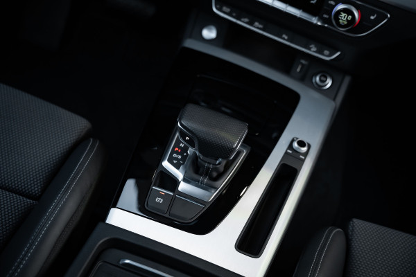 Audi Q5 50 TFSI e - S-Line | Panorama | Keyless | Dealer o.h.