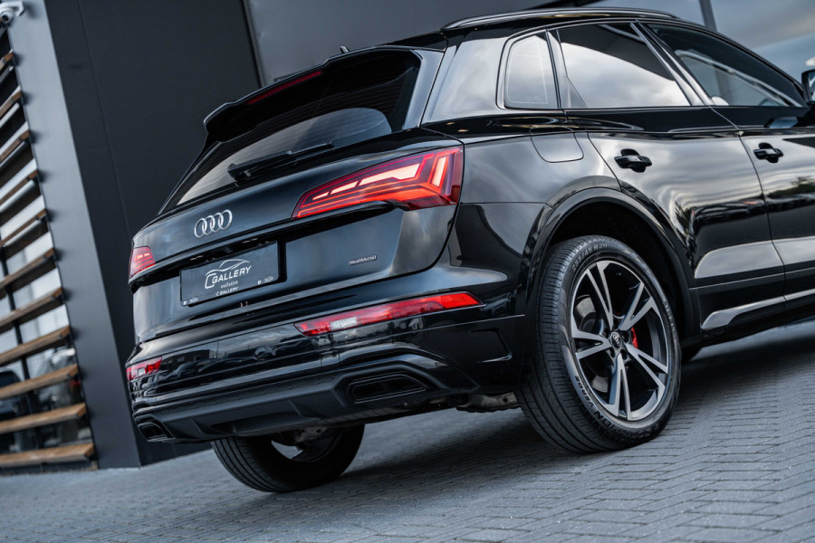 Audi Q5 50 TFSI e - S-Line | Panorama | Keyless | Dealer o.h.