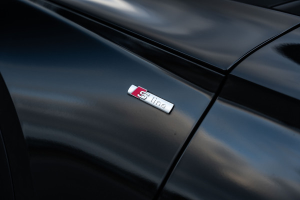 Audi Q5 50 TFSI e - S-Line | Panorama | Keyless | Dealer o.h.