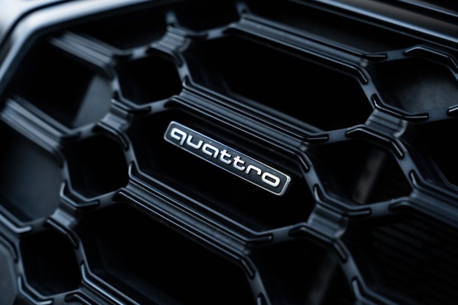 Audi Q5 50 TFSI e - S-Line | Panorama | Keyless | Dealer o.h.