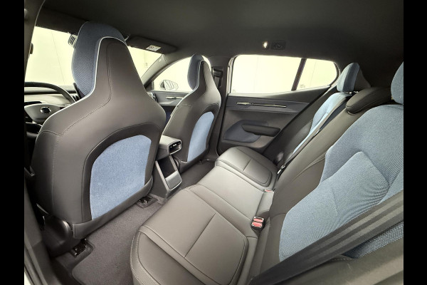 Volvo EX30 Twin Motor Performance Plus 69 kWh ELEKTRISCHE STOEL. | STOEL/ STUUR VERWARMING |VOLVO FABRIEKSGARANTIE| Volvo EX30 Twin Motor Performance Plus 69 kWh ELEKTRISCHE STOEL. | STOEL/ STUUR VERWARMING |VOLVO FABRIEKSGARANTIE|