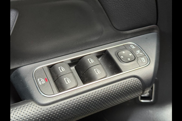 Mercedes-Benz B-Klasse 180 Star Edition Luxury Line 17 inch trekhaak camera Mercedes-Benz B-Klasse 180 Star Edition Luxury Line 17 inch trekhaak camera