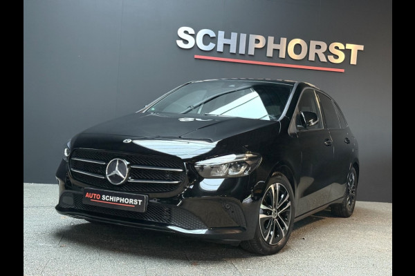 Mercedes-Benz B-Klasse 180 Star Edition Luxury Line 17 inch trekhaak camera Mercedes-Benz B-Klasse 180 Star Edition Luxury Line 17 inch trekhaak camera
