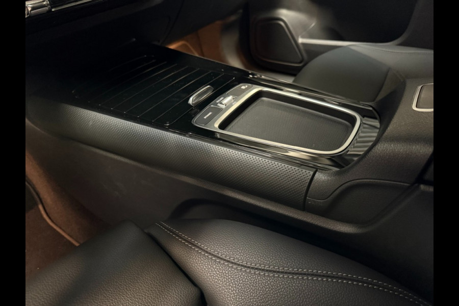 Mercedes-Benz B-Klasse 180 Star Edition Luxury Line 17 inch trekhaak camera Mercedes-Benz B-Klasse 180 Star Edition Luxury Line 17 inch trekhaak camera