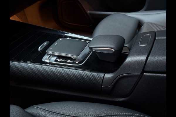 Mercedes-Benz B-Klasse 180 Star Edition Luxury Line 17 inch trekhaak camera Mercedes-Benz B-Klasse 180 Star Edition Luxury Line 17 inch trekhaak camera