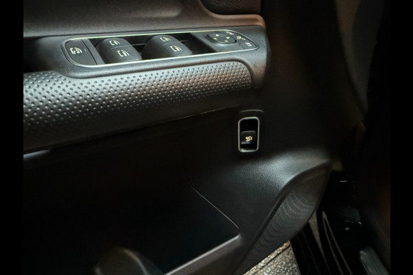 Mercedes-Benz B-Klasse 180 Star Edition Luxury Line 17 inch trekhaak camera Mercedes-Benz B-Klasse 180 Star Edition Luxury Line 17 inch trekhaak camera