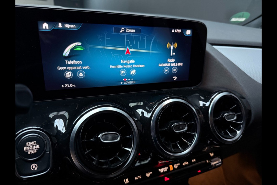 Mercedes-Benz B-Klasse 180 Star Edition Luxury Line 17 inch trekhaak camera Mercedes-Benz B-Klasse 180 Star Edition Luxury Line 17 inch trekhaak camera