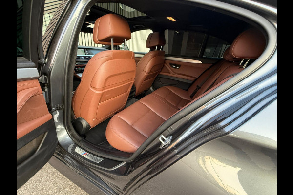 BMW 5 Serie 520d M Sport Edition - Panoramadak - vol opties