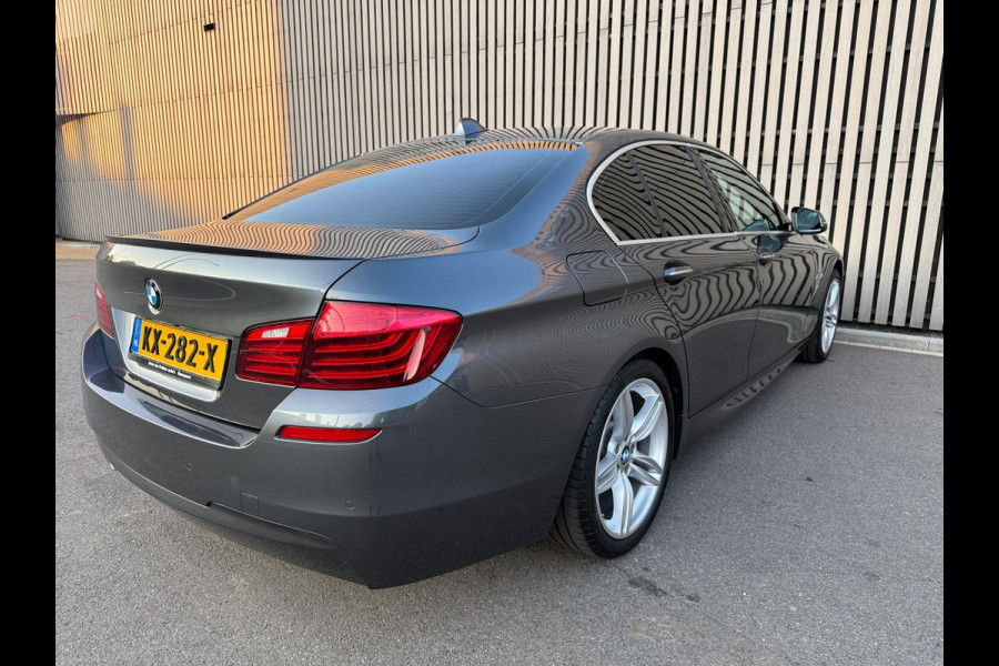 BMW 5 Serie 520d M Sport Edition - Panoramadak - vol opties