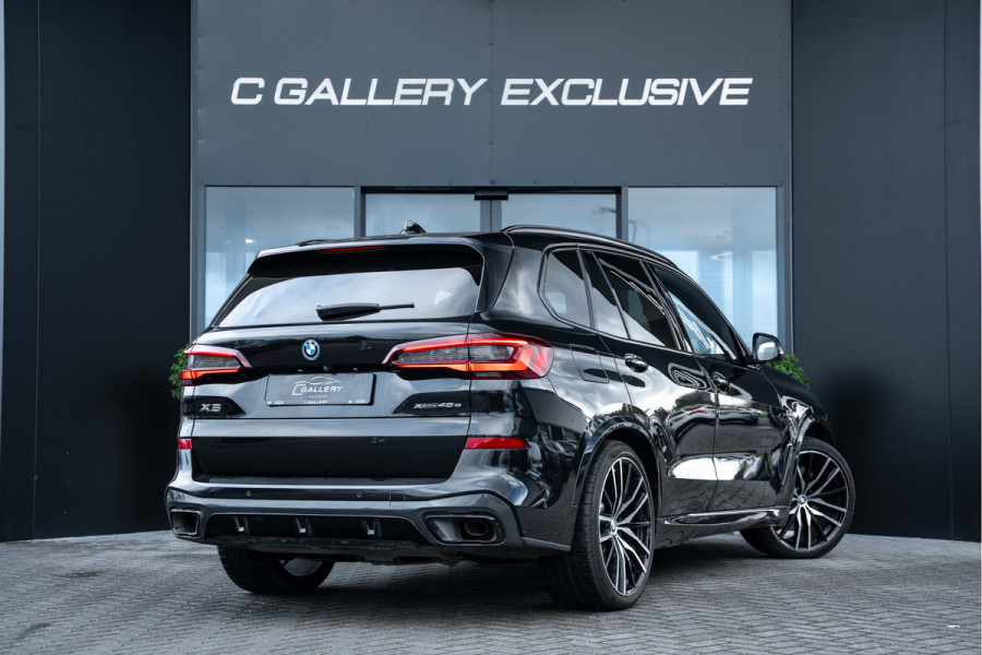 BMW X5 xDrive45e High Executive M-Sport l Laser l Luchtv. l Panorama l HUD l Stoelk. BMW X5 xDrive45e High Executive M-Sport l Laser l Luchtv. l Panorama l HUD l Stoelk.