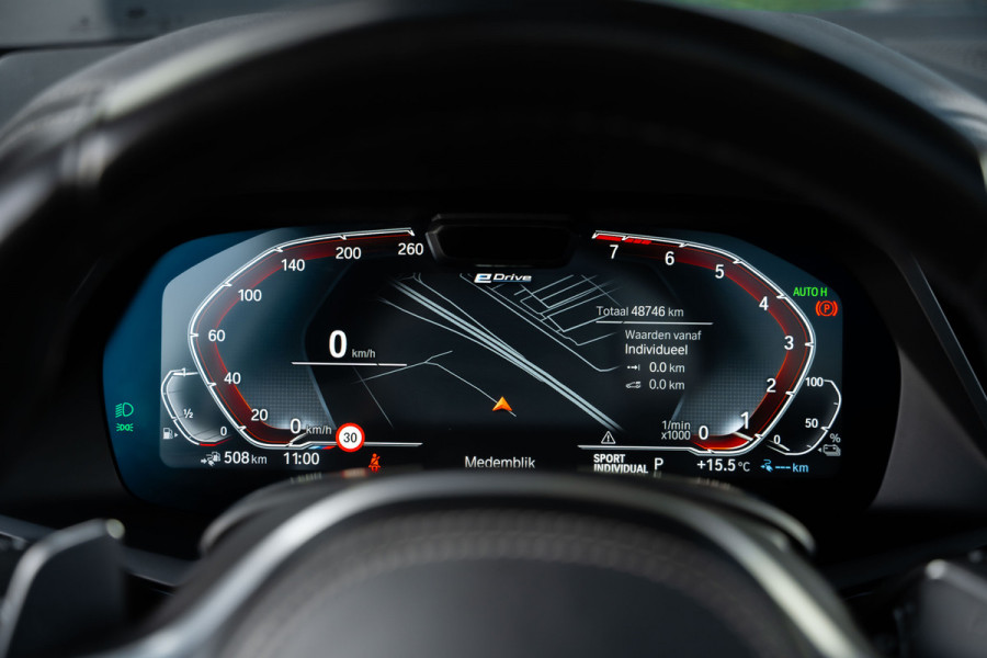 BMW X5 xDrive45e High Executive M-Sport l Laser l Luchtv. l Panorama l HUD l Stoelk. BMW X5 xDrive45e High Executive M-Sport l Laser l Luchtv. l Panorama l HUD l Stoelk.