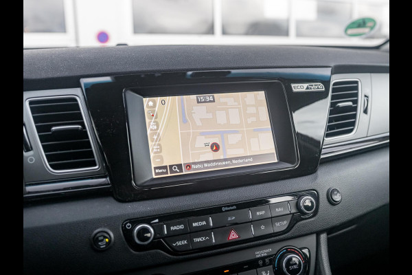 Kia Niro 1.6 GDi Hybrid DynamicLine | 100% onderhouden | Dashcam | Cruise | Climate | Trekhaak Kia Niro 1.6 GDi Hybrid DynamicLine | 100% onderhouden | Dashcam | Cruise | Climate | Trekhaak