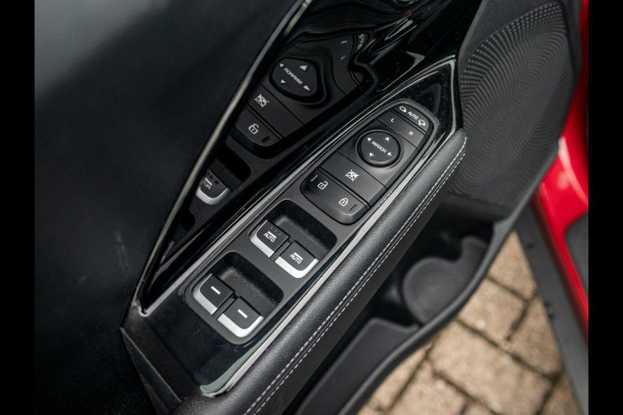 Kia Niro 1.6 GDi Hybrid DynamicLine | 100% onderhouden | Dashcam | Cruise | Climate | Trekhaak Kia Niro 1.6 GDi Hybrid DynamicLine | 100% onderhouden | Dashcam | Cruise | Climate | Trekhaak