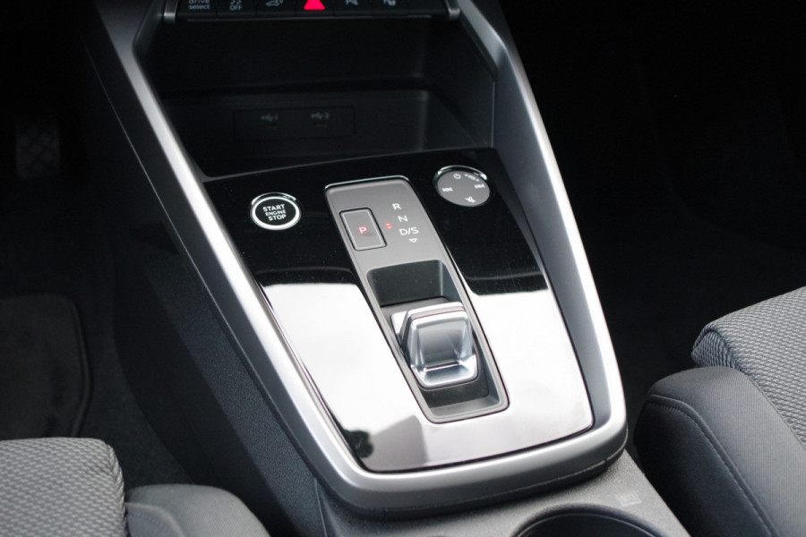 Audi A3 Sportback 40 TFSI e 204 PK Advanced Edition PHEV, Sportstoelen, Adap. Cruise Control, LED