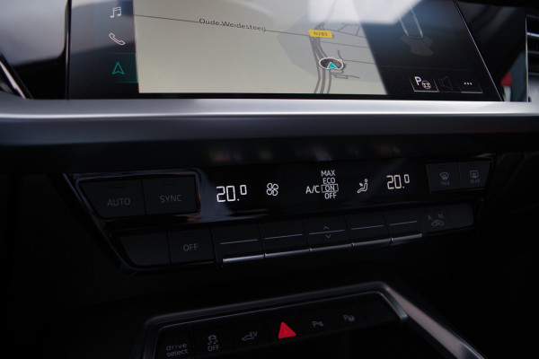 Audi A3 Sportback 40 TFSI e 204 PK Advanced Edition PHEV, Sportstoelen, Adap. Cruise Control, LED