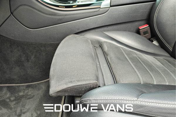 Mercedes-Benz EQC 400 4MATIC 360 Camera Burmester Trekhaak Panorama BTW auto Dealer onderhouden.