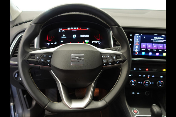 Seat Ateca 1.5 TSI Style Business Intense Airco Cruise Control Navi Virtual Cockpit Privacy Glass PDC VA Camera