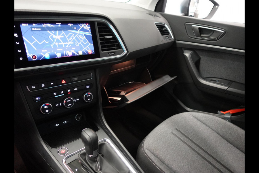 Seat Ateca 1.5 TSI Style Business Intense Airco Cruise Control Navi Virtual Cockpit Privacy Glass PDC VA Camera