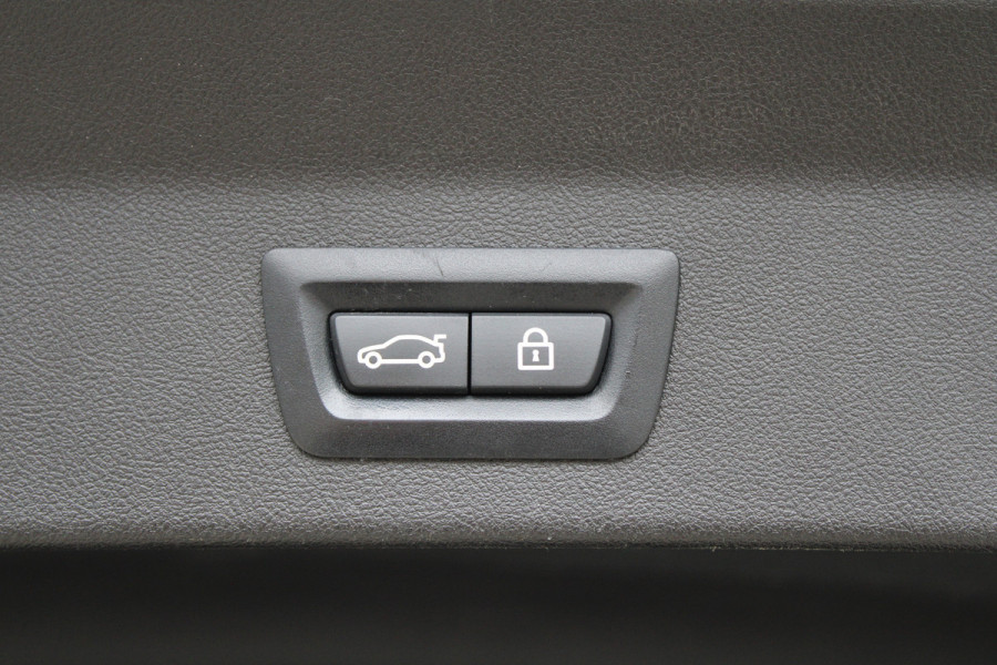 BMW X3 xDrive30i High Executive | FULL-OPTION! | STOELKOELING | 360 | HUD | H/K | MEMORY | ACC | STUURVERW | DODE HOEK | TREKHAAK |