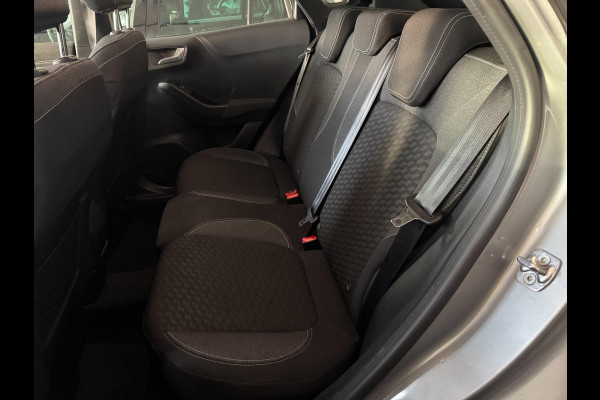 Ford Puma 1.0 EcoBoost Hybrid Titanium CARPLAY NL AUTO 70.000 KM !!! ZEER MOOI Ford Puma 1.0 EcoBoost Hybrid Titanium CARPLAY NL AUTO 70.000 KM !!! ZEER MOOI