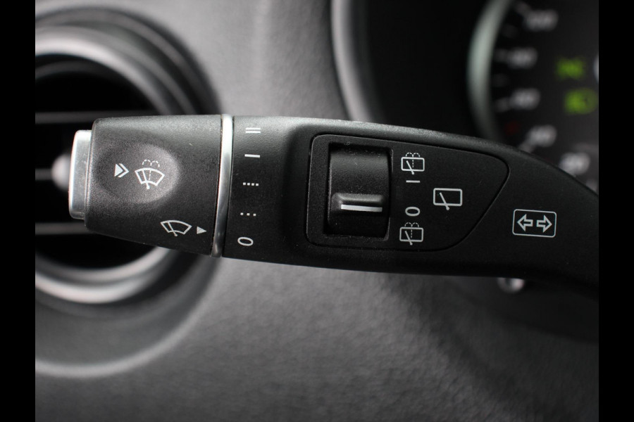 Mercedes-Benz Vito Tourer 114 CDI Automaat Pro Extra Lang 8 persoons Navigatie Airco Cruise Control Mercedes-Benz Vito Tourer 114 CDI Automaat Pro Extra Lang 8 persoons Navigatie Airco Cruise Control