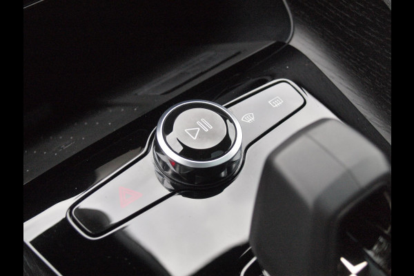 Polestar 2 Long Range Dual Motor Launch Edition 78kWh | Harman Kardon | Panoramadak | Camera | Cruise Control | Polestar 2 Long Range Dual Motor Launch Edition 78kWh | Harman Kardon | Panoramadak | Camera | Cruise Control |