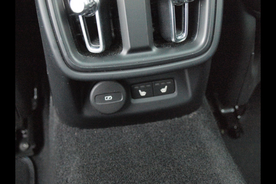 Polestar 2 Long Range Dual Motor Launch Edition 78kWh | Harman Kardon | Panoramadak | Camera | Cruise Control | Polestar 2 Long Range Dual Motor Launch Edition 78kWh | Harman Kardon | Panoramadak | Camera | Cruise Control |