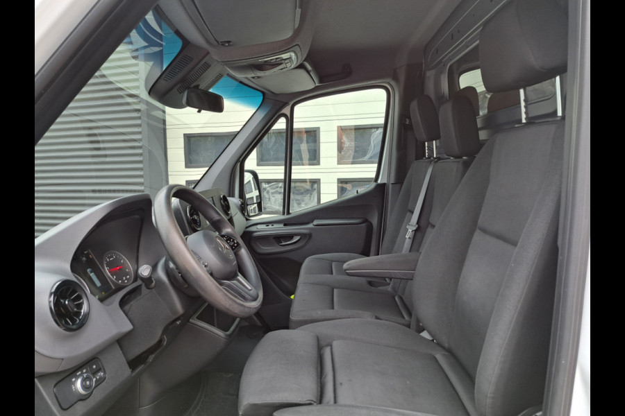Mercedes-Benz Sprinter 316 CDI Euro 6 Automaat L2H1 - 2x Schuifdr. - 3,5t KG Trekhaak Mercedes-Benz Sprinter 316 CDI Euro 6 Automaat L2H1 - 2x Schuifdr. - 3,5t KG Trekhaak