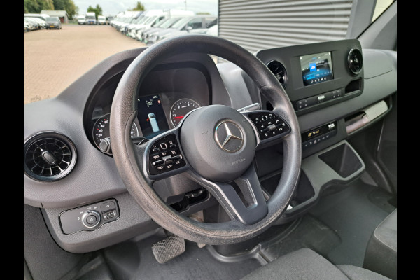 Mercedes-Benz Sprinter 316 CDI Euro 6 Automaat L2H1 - 2x Schuifdr. - 3,5t KG Trekhaak Mercedes-Benz Sprinter 316 CDI Euro 6 Automaat L2H1 - 2x Schuifdr. - 3,5t KG Trekhaak