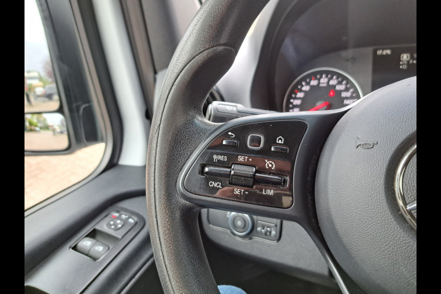 Mercedes-Benz Sprinter 316 CDI Euro 6 Automaat L2H1 - 2x Schuifdr. - 3,5t KG Trekhaak Mercedes-Benz Sprinter 316 CDI Euro 6 Automaat L2H1 - 2x Schuifdr. - 3,5t KG Trekhaak