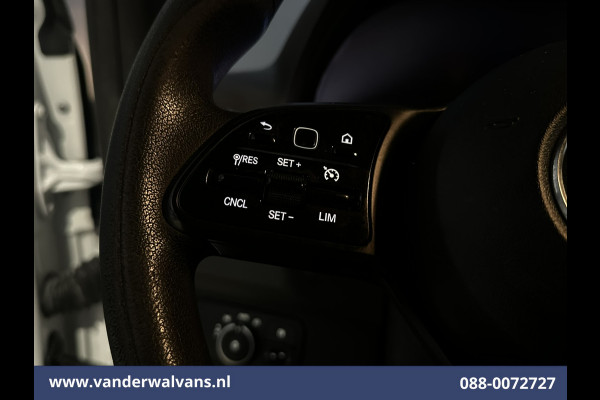 Mercedes-Benz Sprinter 316 CDI 164pk L2H2 Euro6 Airco | Camera | Apple Carplay | Cruisecontrol 2800kg Trekhaak, Android Auto, Parkeersensoren Mercedes-Benz Sprinter 316 CDI 164pk L2H2 Euro6 Airco | Camera | Apple Carplay | Cruisecontrol 2800kg Trekhaak, Android Auto, Parkeersensoren