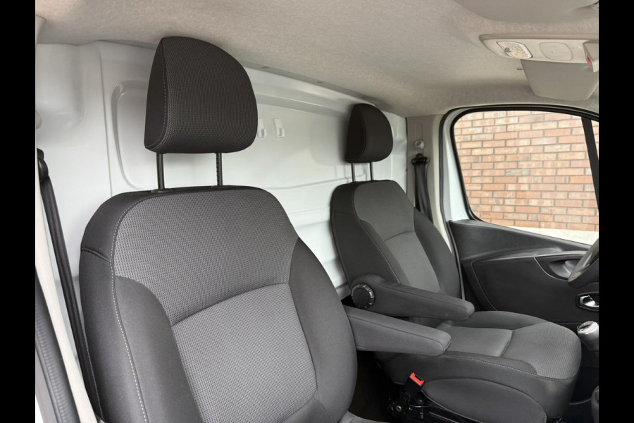 Fiat Talento 2.0 MultiJet L1H1 / NAVI + Camera / Cruise Control / PDC / 1e Eigenaar / NED-Talento Heel Netjes / Luxe Stoel met Arm