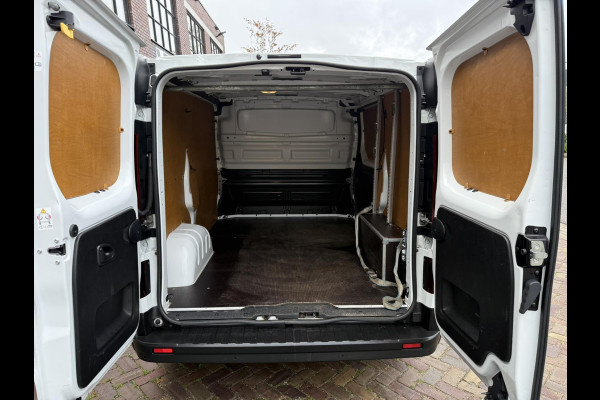 Fiat Talento 2.0 MultiJet L1H1 / NAVI + Camera / Cruise Control / PDC / 1e Eigenaar / NED-Talento Heel Netjes / Luxe Stoel met Arm