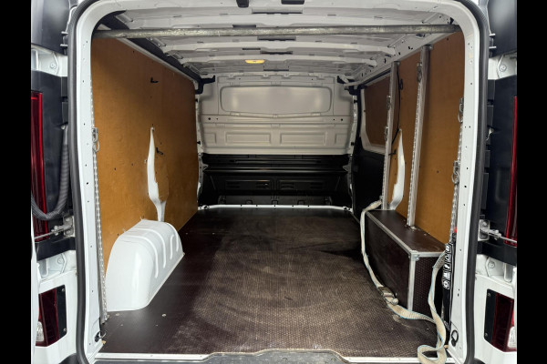 Fiat Talento 2.0 MultiJet L1H1 / NAVI + Camera / Cruise Control / PDC / 1e Eigenaar / NED-Talento Heel Netjes / Luxe Stoel met Arm