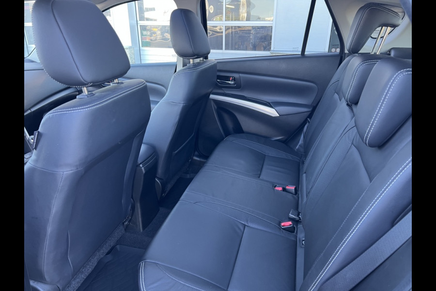 Suzuki S-Cross 1.0 B.jet High Executive TREKHAAK! LEDER! PANODAK! Suzuki S-Cross 1.0 B.jet High Executive TREKHAAK! LEDER! PANODAK!