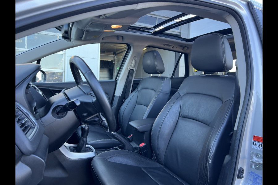 Suzuki S-Cross 1.0 B.jet High Executive TREKHAAK! LEDER! PANODAK! Suzuki S-Cross 1.0 B.jet High Executive TREKHAAK! LEDER! PANODAK!