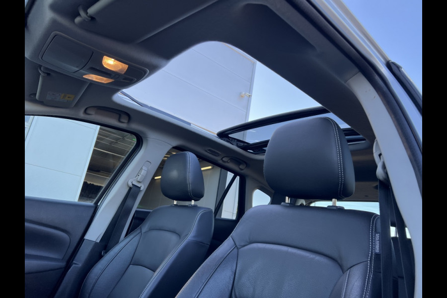 Suzuki S-Cross 1.0 B.jet High Executive TREKHAAK! LEDER! PANODAK! Suzuki S-Cross 1.0 B.jet High Executive TREKHAAK! LEDER! PANODAK!