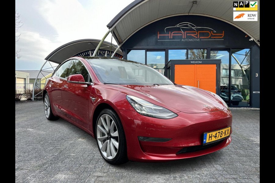 Tesla Model 3 Long Range AWD 75 kWh 87% SOH Trekhaak (1.000kg) Rijklaarprijs!