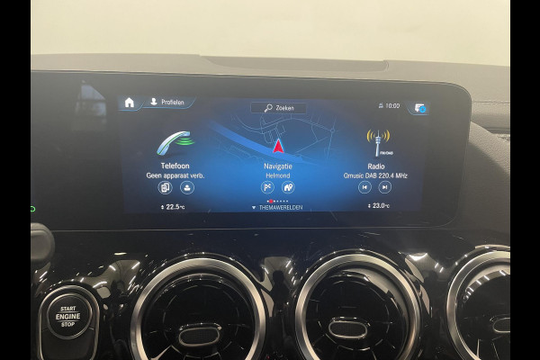 Mercedes-Benz GLA 250 e AMG Line PHEV Aut PHEV Aut Pano dak 360 Camera Adaptieve Led Leder Interieur elektrische Achterklep Carplay navi