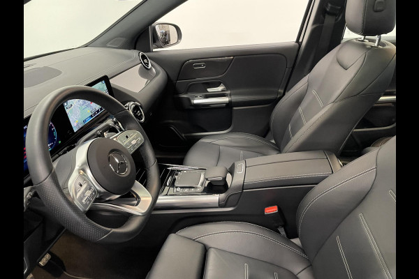 Mercedes-Benz GLA 250 e AMG Line PHEV Aut PHEV Aut Pano dak 360 Camera Adaptieve Led Leder Interieur elektrische Achterklep Carplay navi