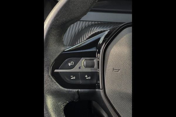 Peugeot 2008 1.2 PureTech Allure 131PK - Navigatie I LED/PDC I Achteruitrij camera I Airco I Sport velgen I Dealer onderhouden