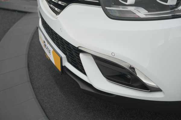 Renault Grand Scénic TCe 140 EDC Intens | 7 Zitplaatsen | Trekhaak | Camera | Dodehoekdetectie