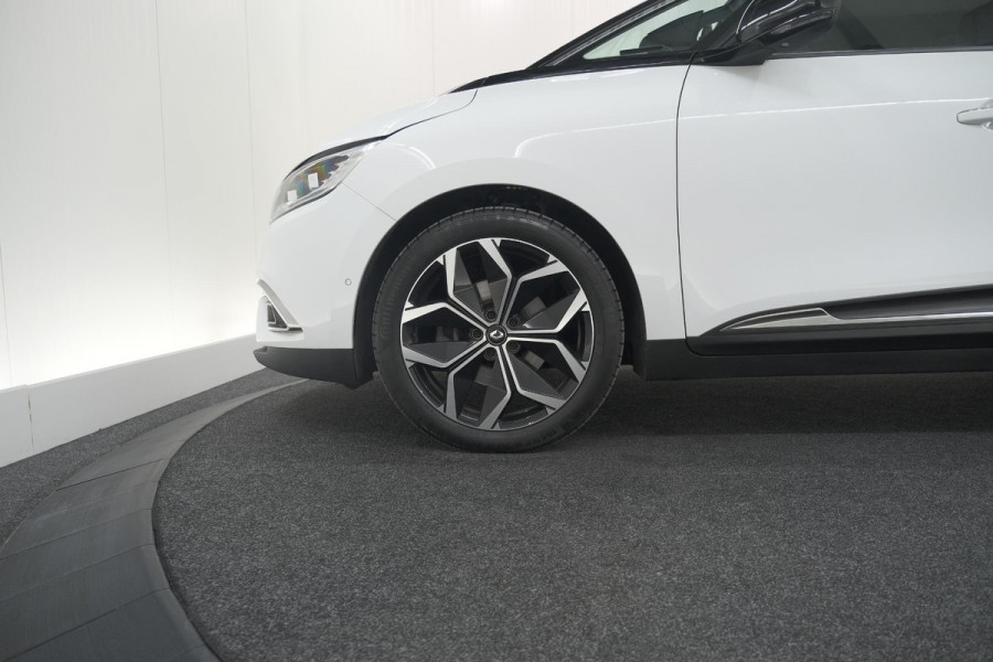 Renault Grand Scénic TCe 140 EDC Intens | 7 Zitplaatsen | Trekhaak | Camera | Dodehoekdetectie
