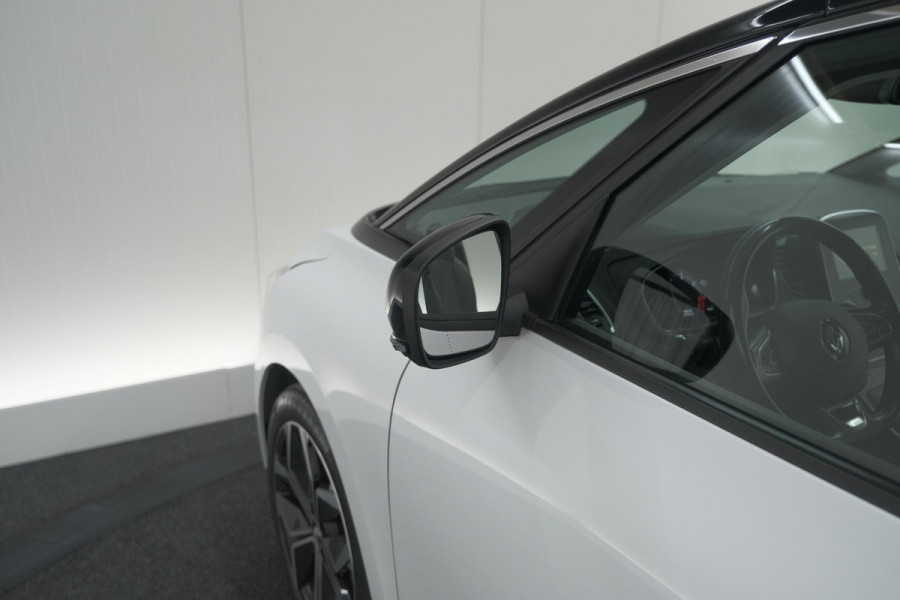 Renault Grand Scénic TCe 140 EDC Intens | 7 Zitplaatsen | Trekhaak | Camera | Dodehoekdetectie