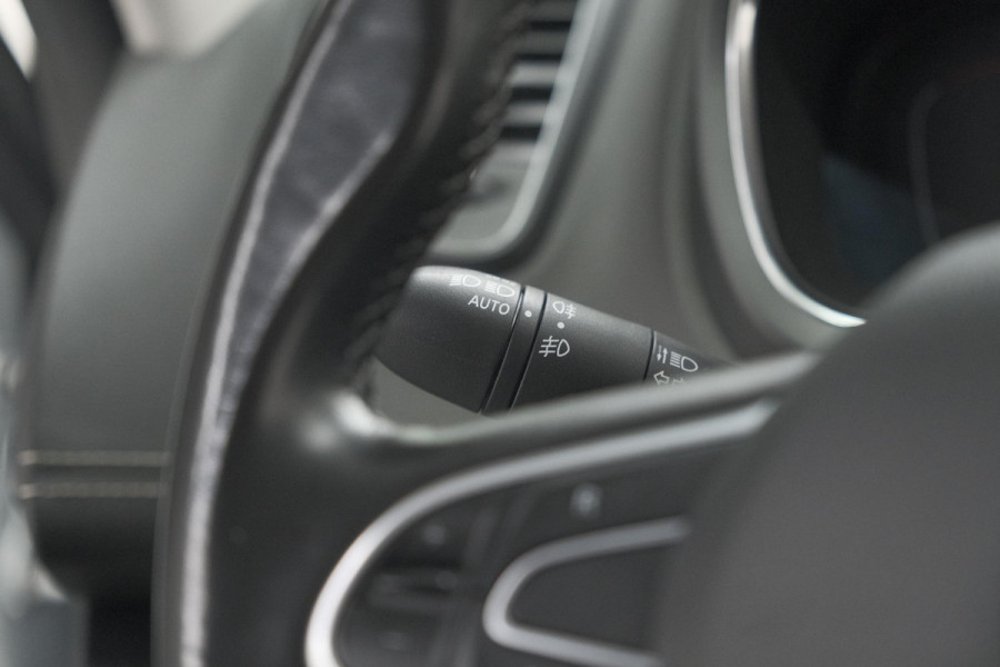 Renault Grand Scénic TCe 140 EDC Intens | 7 Zitplaatsen | Trekhaak | Camera | Dodehoekdetectie