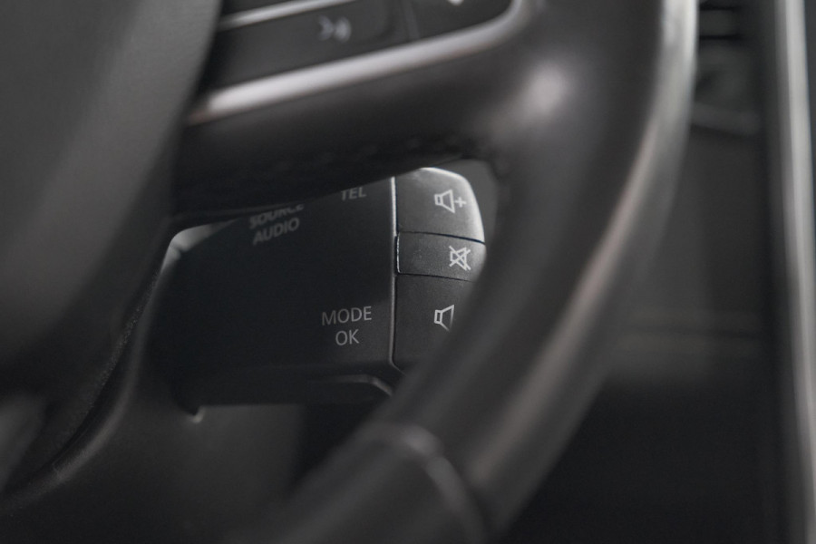 Renault Grand Scénic TCe 140 EDC Intens | 7 Zitplaatsen | Trekhaak | Camera | Dodehoekdetectie