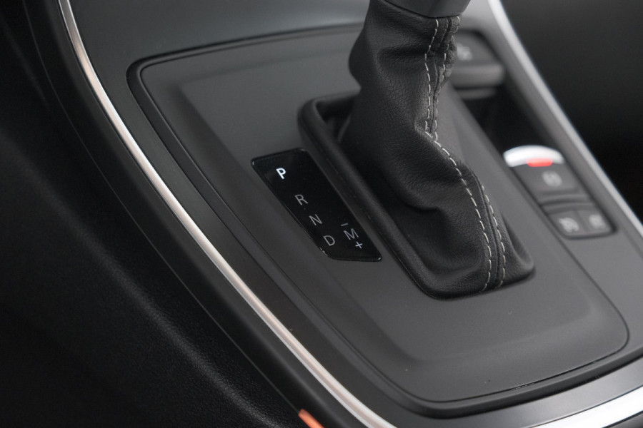 Renault Grand Scénic TCe 140 EDC Intens | 7 Zitplaatsen | Trekhaak | Camera | Dodehoekdetectie